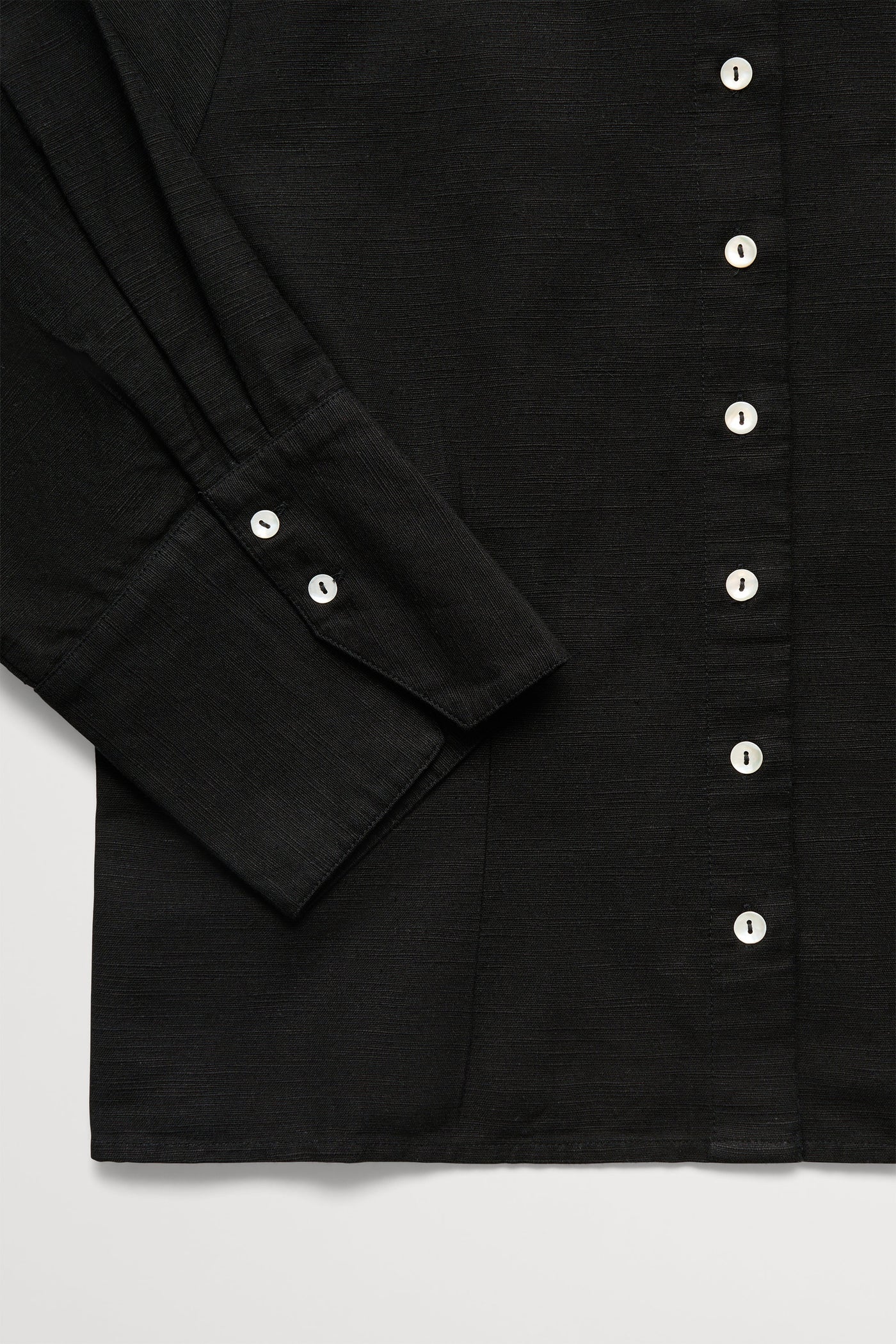 Skall Studio Flair shirt Shirt Black