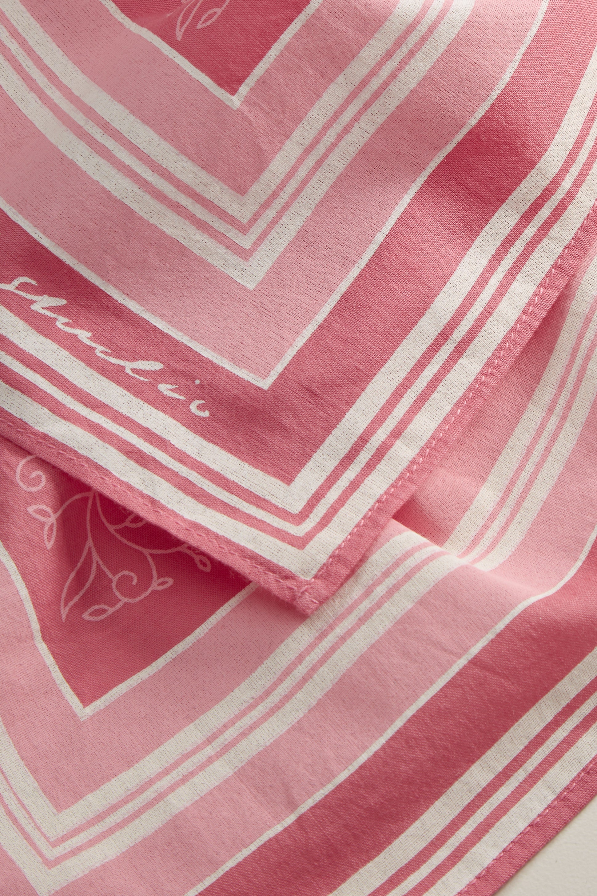Skall Studio Skall classic scarf 55x55 Scarf Hot pink