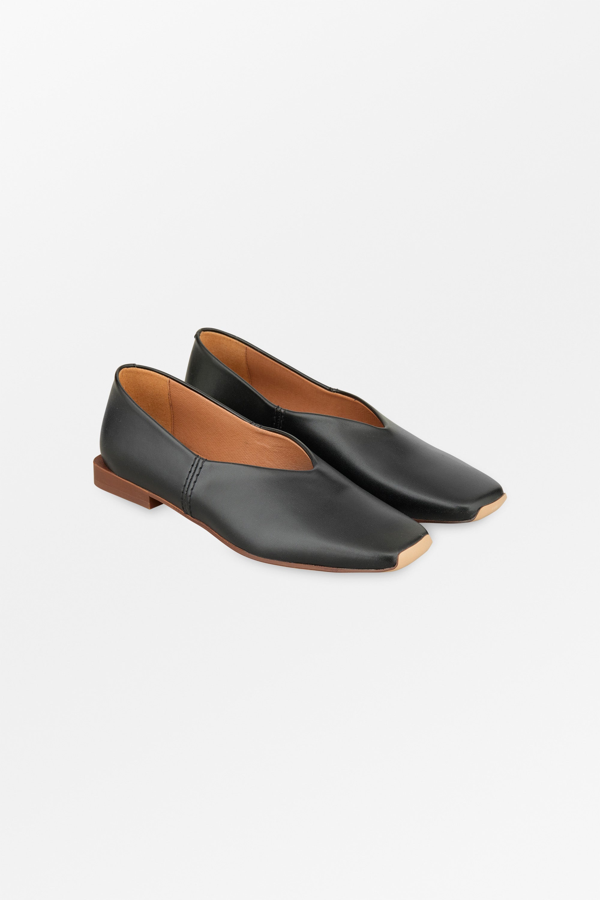 Skall Studio Square loafer Shoes Black